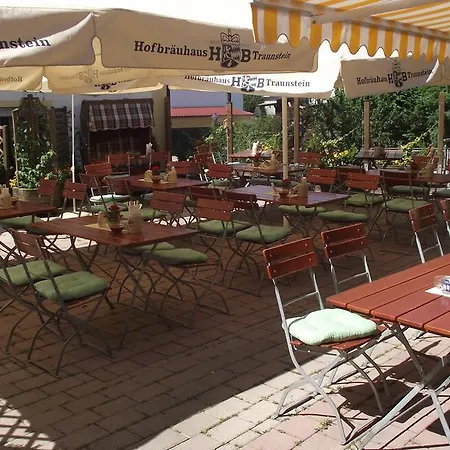 호텔 Schwaiger 4*